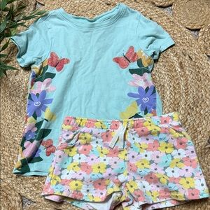 Hanna Andersson Glitter Floral Carters Short set. Size 5t